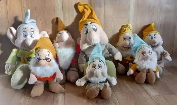 Coleção anões Disney pelúcia