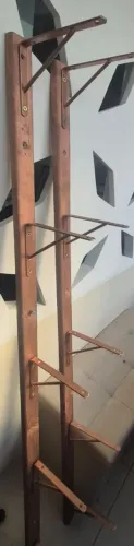 Estante de Parede com Prateleiras de vidro