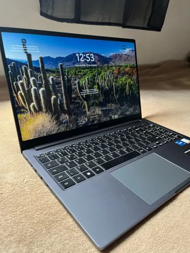 Samsung Galaxy Book ? Intel Core i5