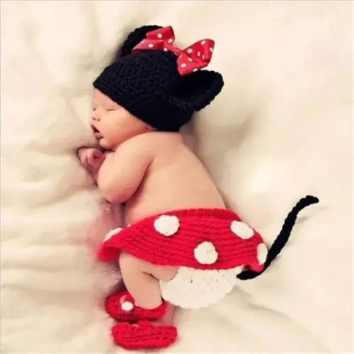 Roupinhas em crochê baby e criança, mês Versário,fotos.