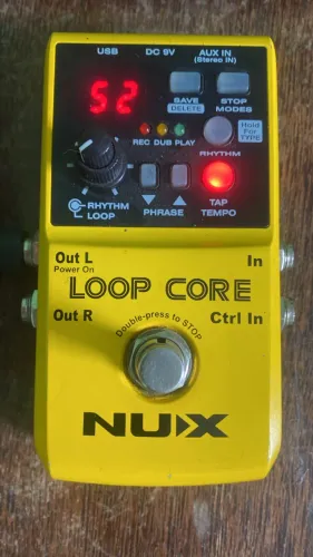 NUX Loop Core Looper com Ritmos - Caixa e Manual