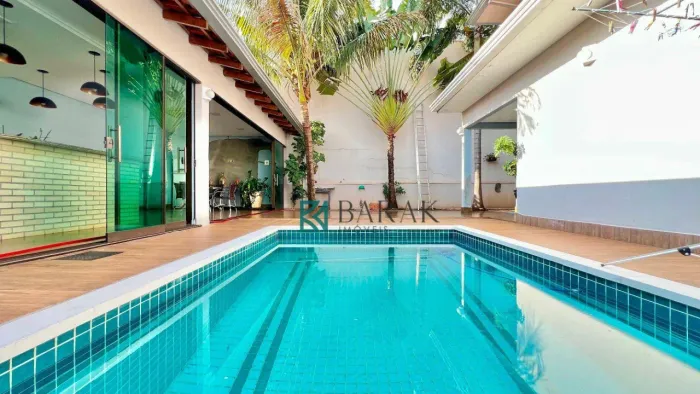 Sobrado com 4 dormitórios à venda, 340 m² por R$ 1.250.000,00 - Parque Residencial Cidade