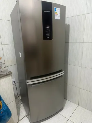 Geladeira Brastemp Frost Free Inverse A+++ 447 litros com Smart Flow e Fresh Box - 110V