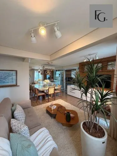 Apartamento com 2 dormitórios à venda, 75 m² por R$ 670.000 - Aurora - Londrina/PR