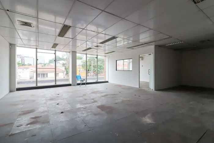 Sala comercial na Avenida Doutor Alberto de Oliveira Lima, 61 - andares 190 m²