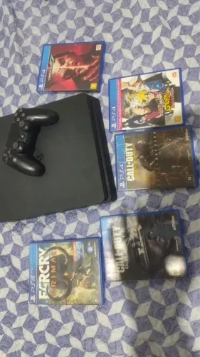 PS4 SLIM 1TB