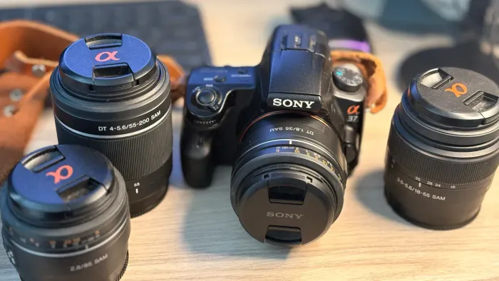 Câmera Sony Alpha 37