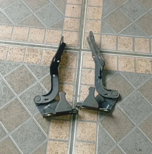 PAR DOBRADIÇA CAPÔ HYUNDAI TUCSON 06/18 