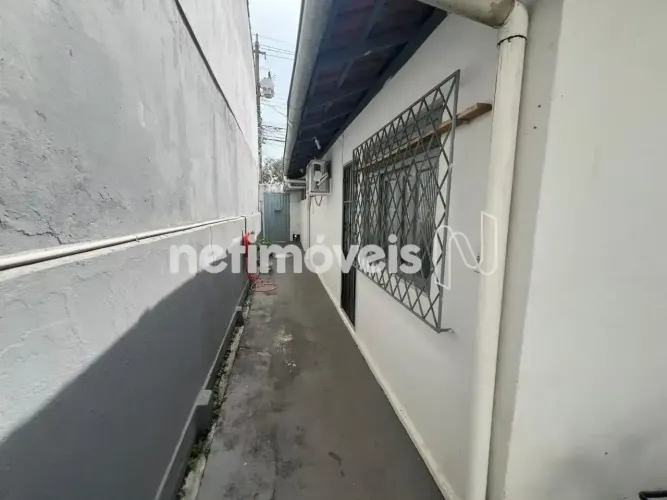 Ampla Casa Ótima Localização Oportunidade