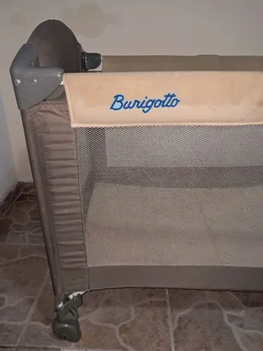 Vendo berço portatil Burigotto R$90,00