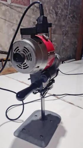 Máquina de cortar tecido 8 polegadas Singer 