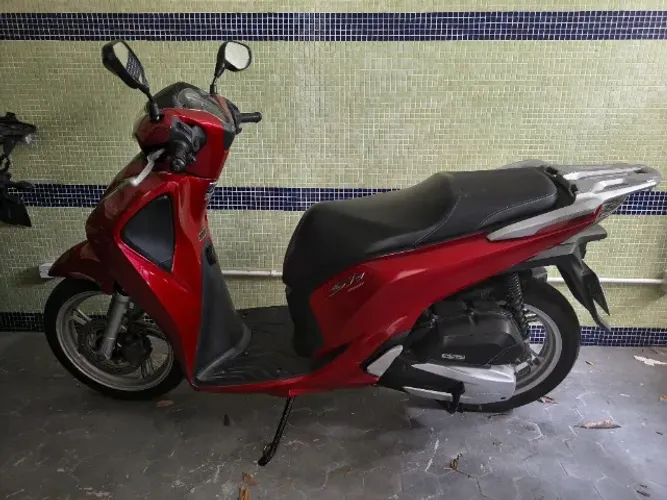 Honda SH150i Vermelha 