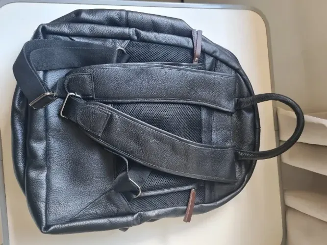 Vendo mochila de couro