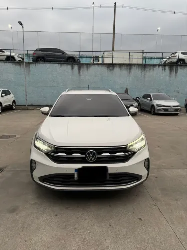 Volkswagen Nivus Highline 1.0 200 TSI Flex AUT 2022
