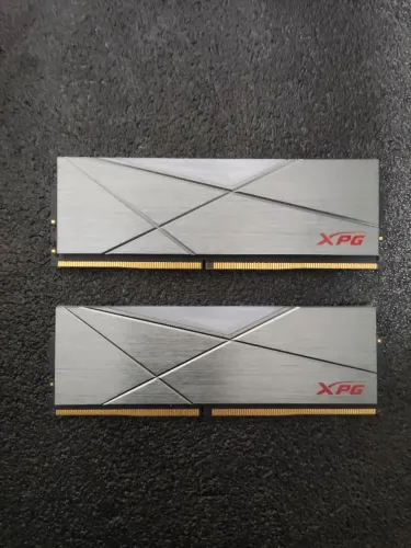 Memória RAM XPG Spectrix D50 RGB 16GB (2x8GB) DDR4 3200MHz Gray