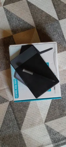 Mesa digitalizadora HUION 