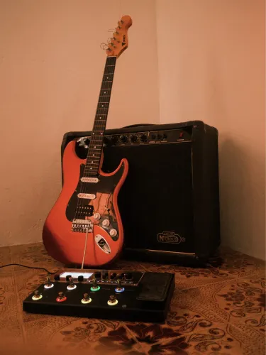 Guitarra stratocaster