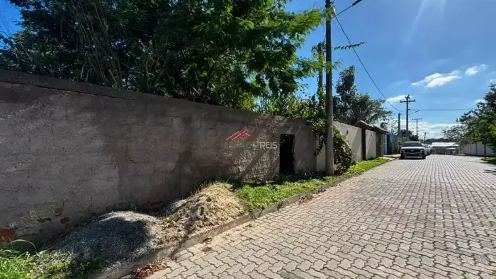 Terreno à venda dentro de condomínio em Caravelas Buzios