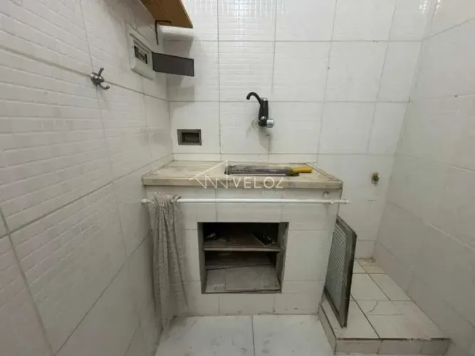 Apartamento : / Residencial / Centro