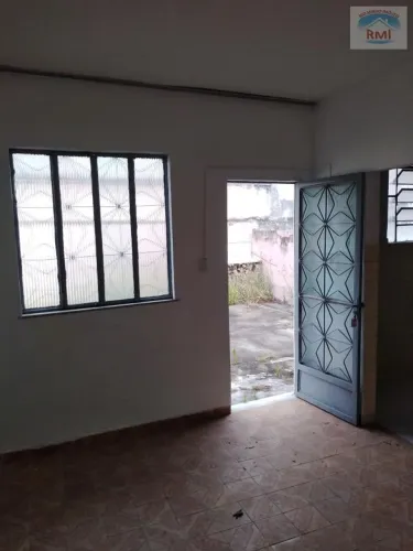 Casas de Vila para Locação em Rio de Janeiro, COLÉGIO, 1 dormitório, 1 banheiro