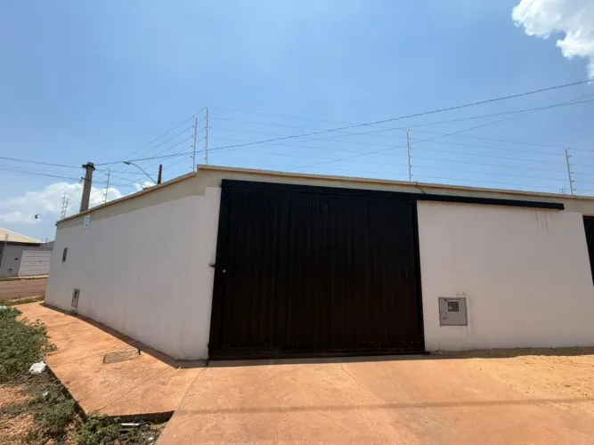 Casa na região sul de Palmas para locação setor Lago sul com 2/4