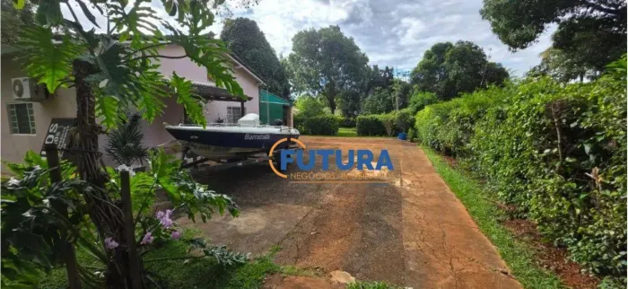 Casa com 175m² 3uartos na Vila Planalto, terreno de 1.800m² e placas fotovoltaicas