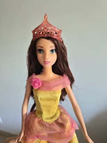 Boneca Princesa Bela ( A Bela e a Fera) original Mattel 