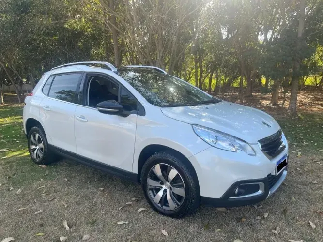 Peugeot 2008 Griffe 1.6 Flex 16V 5P Aut. 2017