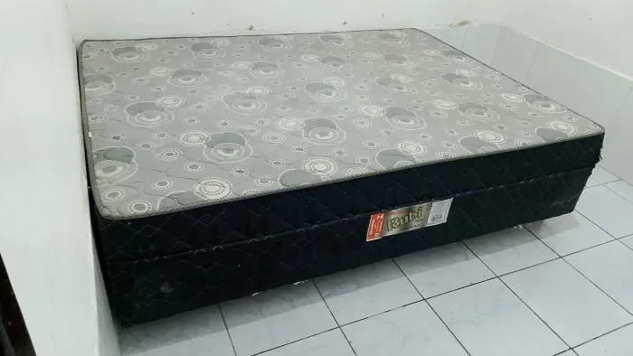 Cama box