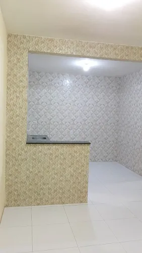 alugo casa!