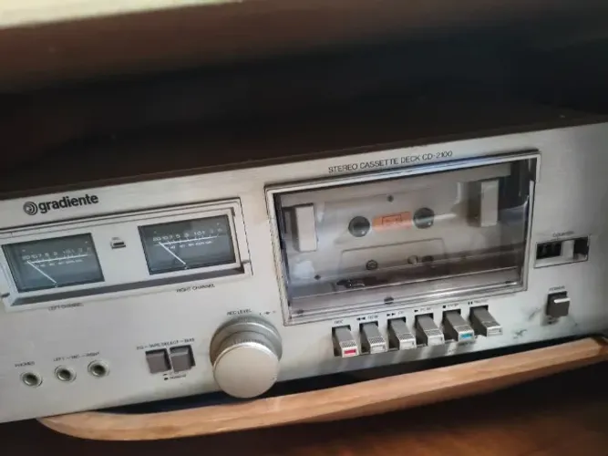 Tape deck Gradiente CD-2100