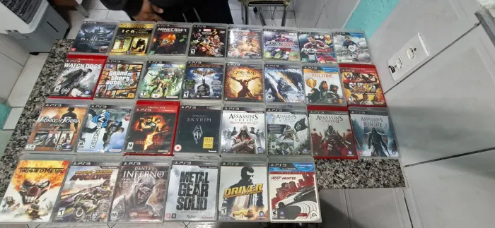 Lote com 30 jogos PS3 originais