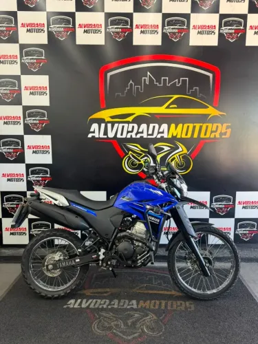Lander 250 2024 10.200 km Já emplacada e à pronta entrega