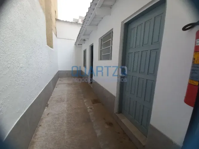 CASA COMERCIAL NO BOM FIM COM 70M2 3 SALAS E PÁTIO IDEAL PARA QUALQUER ATIVIDADE COMERCIAL