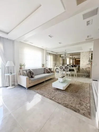 Casa para Locação no Condomínio Privilege  4 Dormitórios, 225m² de Conforto e Estilo