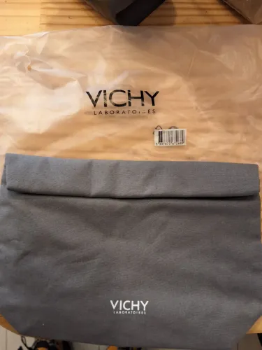 Necessaire Vichy oficial com botão magnético 24x15cm novo