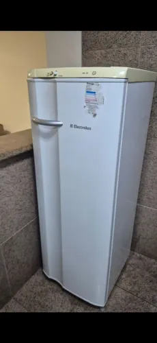 Geladeira Electrolux em perfeito estado. 