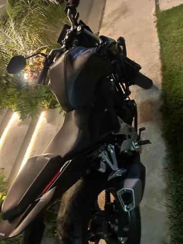 VENDO MOTO CB TWISTER 300