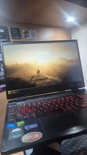 Notebook Gamer Nitro 5 (24 gb de RAM e NVídia GeForce RTX 3050)