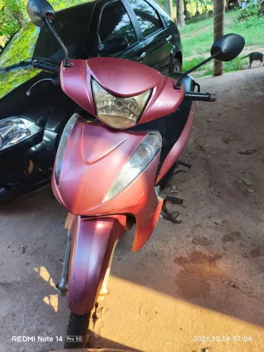 biz 125 es Rosa 2014