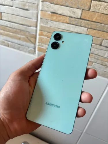 Samsung A06