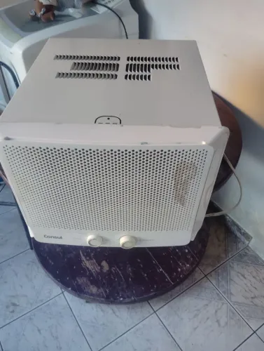 Ar-condicionado  Consul de 10000 BTUs 
