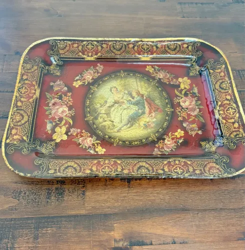 Bandeja exclusiva clássica com motivos florais