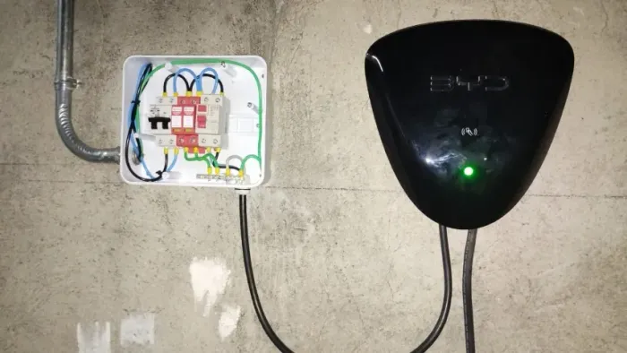 Eletricista Emergência 24horas - Instalação de Walbox
