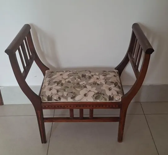 Banqueta elegante