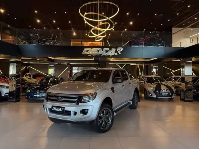 Ford Ranger XLS 2.5 16V 4X2 CD Flex 2014