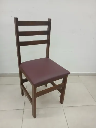 Cadeiras estofadas
