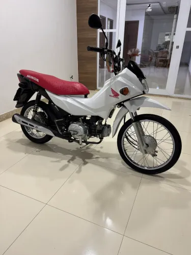 Pop 2025 com apenas 6.700 km