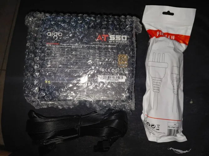Estou vendendo minha fonte 550w