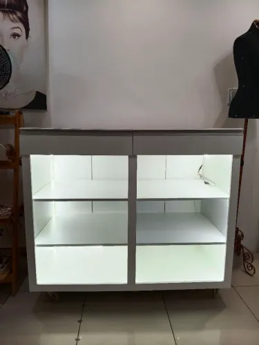 Balcão expositor